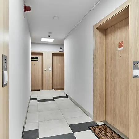 Exclusive Marina By Renters Apartment *