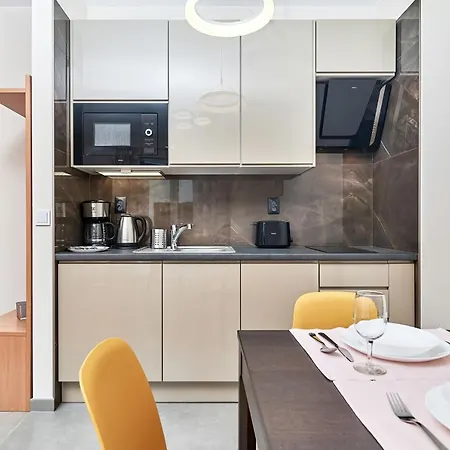 Exclusive Marina By Renters Apartment Wroclaw